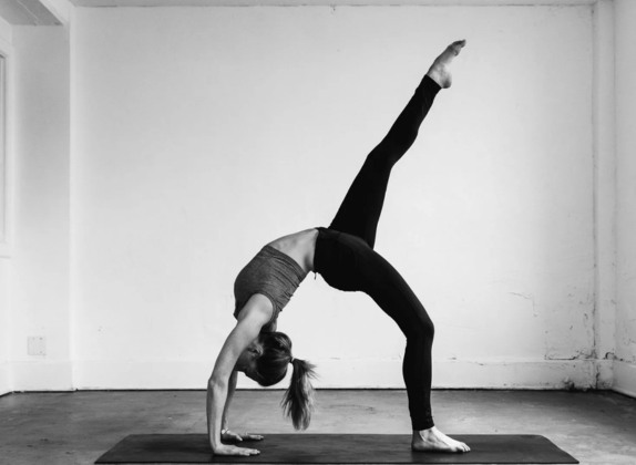 que es vinyasa yoga